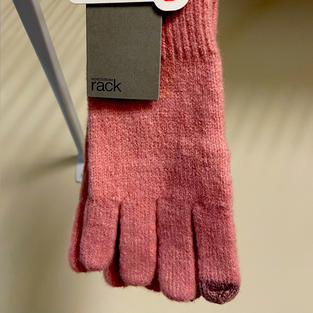 Acrylic Pink Gloves